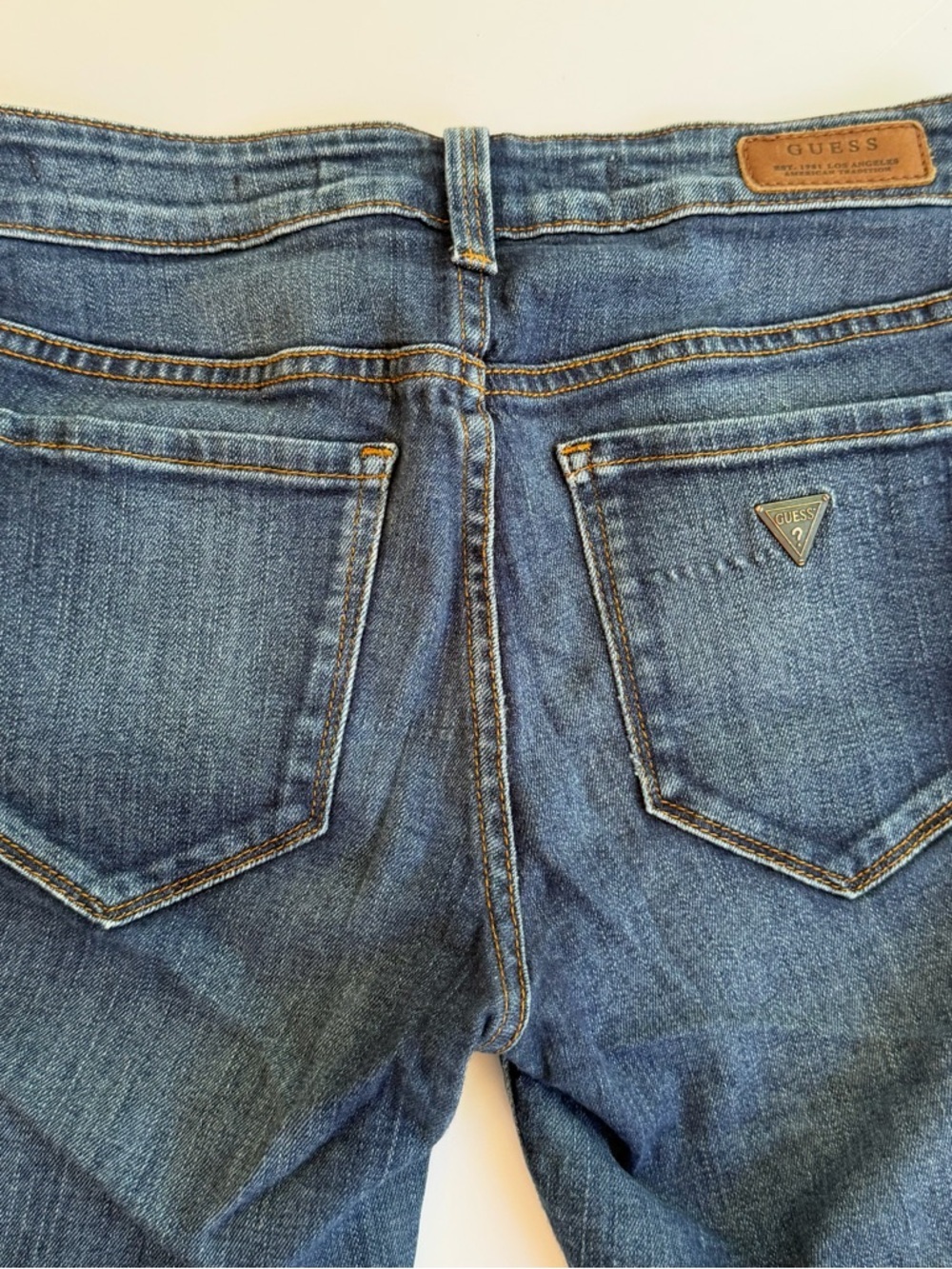 Woman’s Guess Brand Jeans Power Skinny Low Size 27​ - Picture 9 of 11